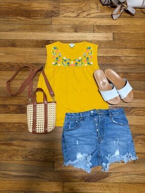 J.Crew Yellow Embroidered Tank Top Floral Boho Style Size Small